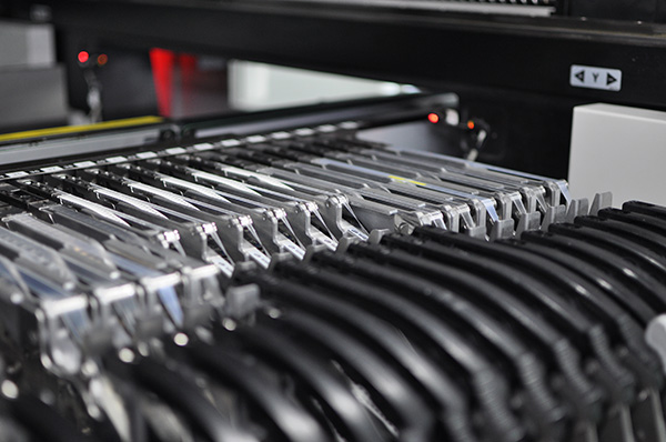 飛達(dá)供料器